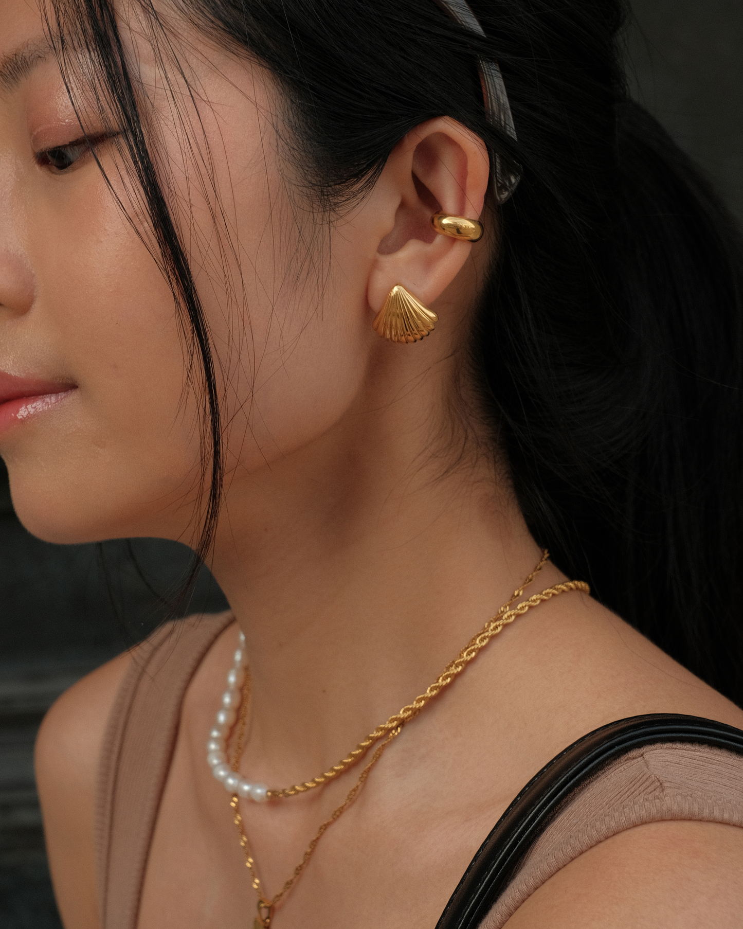 Cora Thick Ear Cuff in Gold (Single)