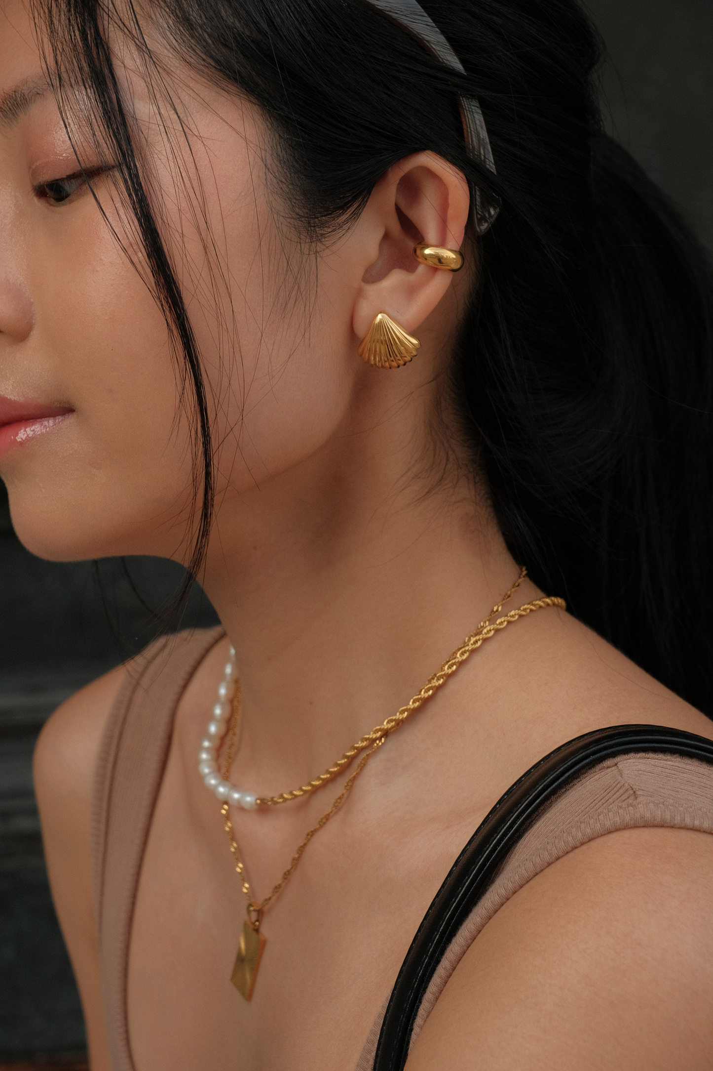 Amaro Shell Earrings