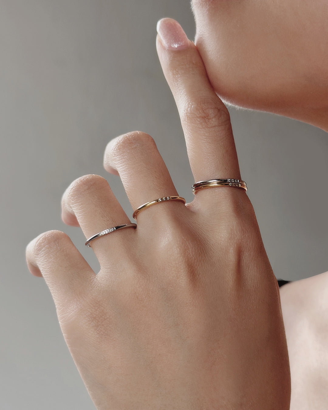 Gold Sofia Ring (Single)